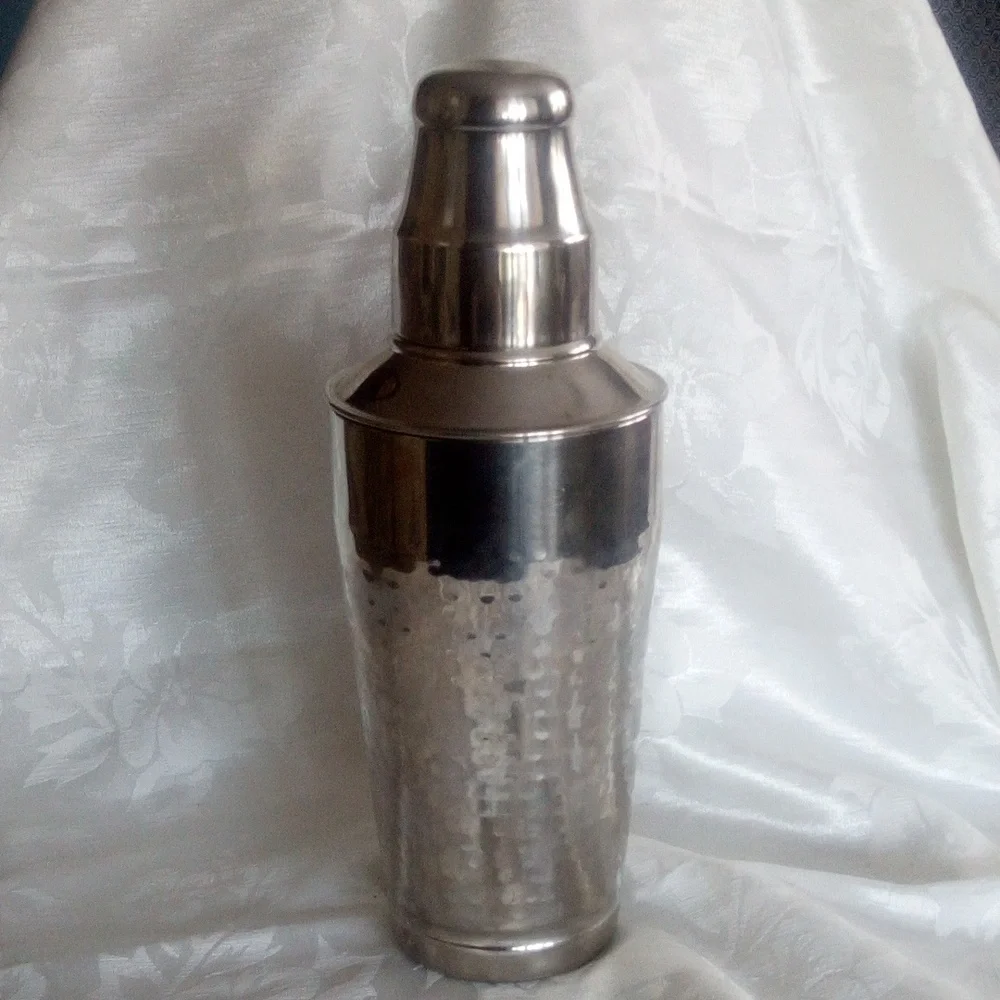 Godinger silver plated cocktail shaker and ice bucket